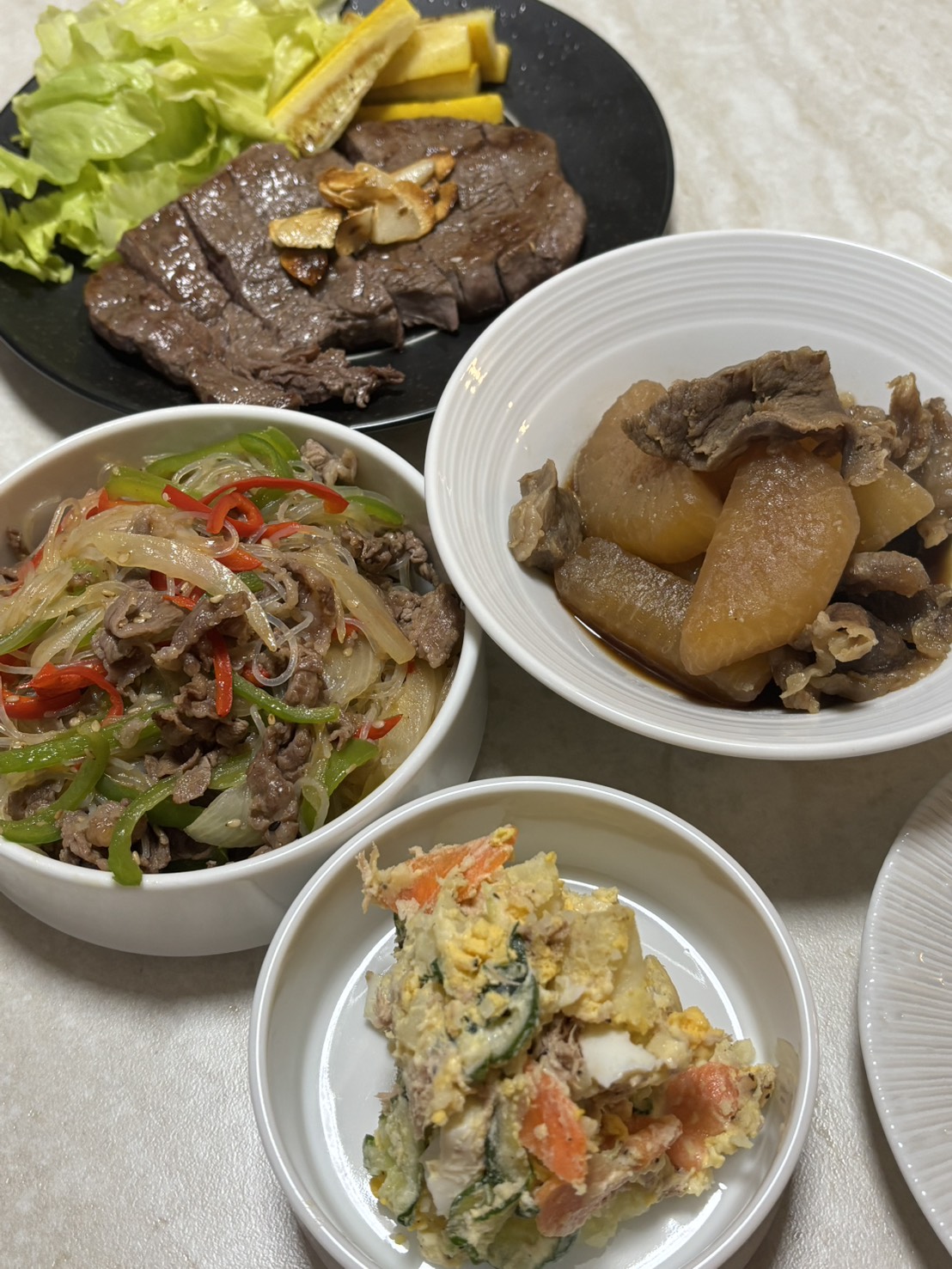 鯛の切り落とし春巻きを主役にした女将のある日の夕飯の食卓